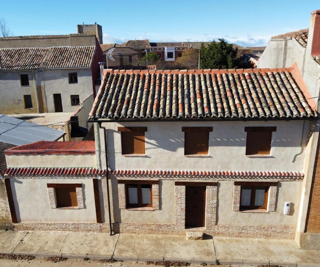 Casa Rural Las Cabanas De Castilla Exteriör bild